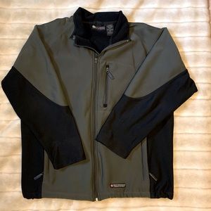 Pre-Owned Men’s Misty Mountain Soft Shell Jacket